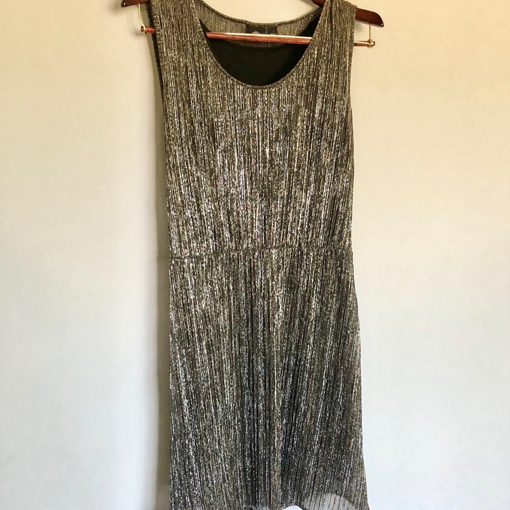 Sleeveless metallic mini